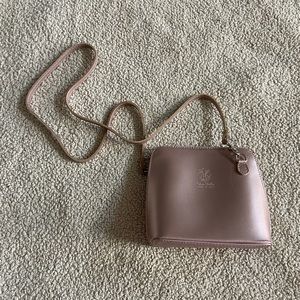 🔸 Vera Pelle 🔸 metallic crossbody purse